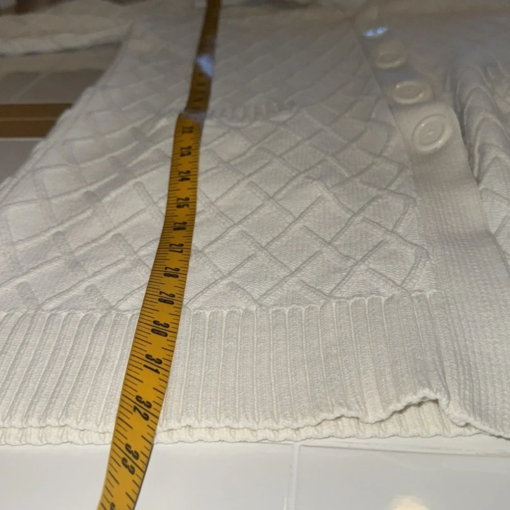Women's Cream Cable-Knit Button-Front Sweater Cardigan